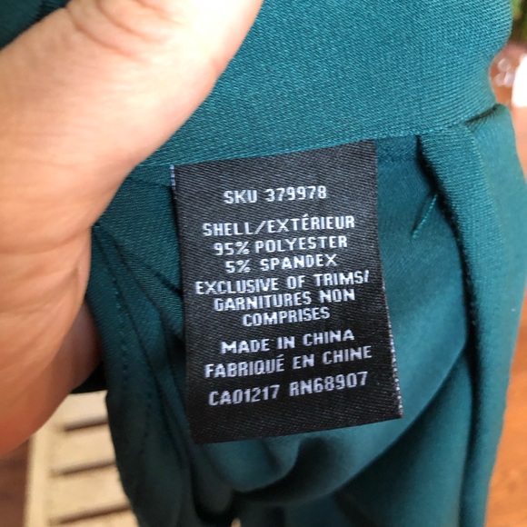 Le Château Green dress - Picture 4 of 4